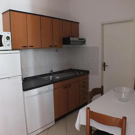 Fuer 4 Personen 2 Ca 52 M In Fiorini, Istrien Umag Und Umgebung Apartment